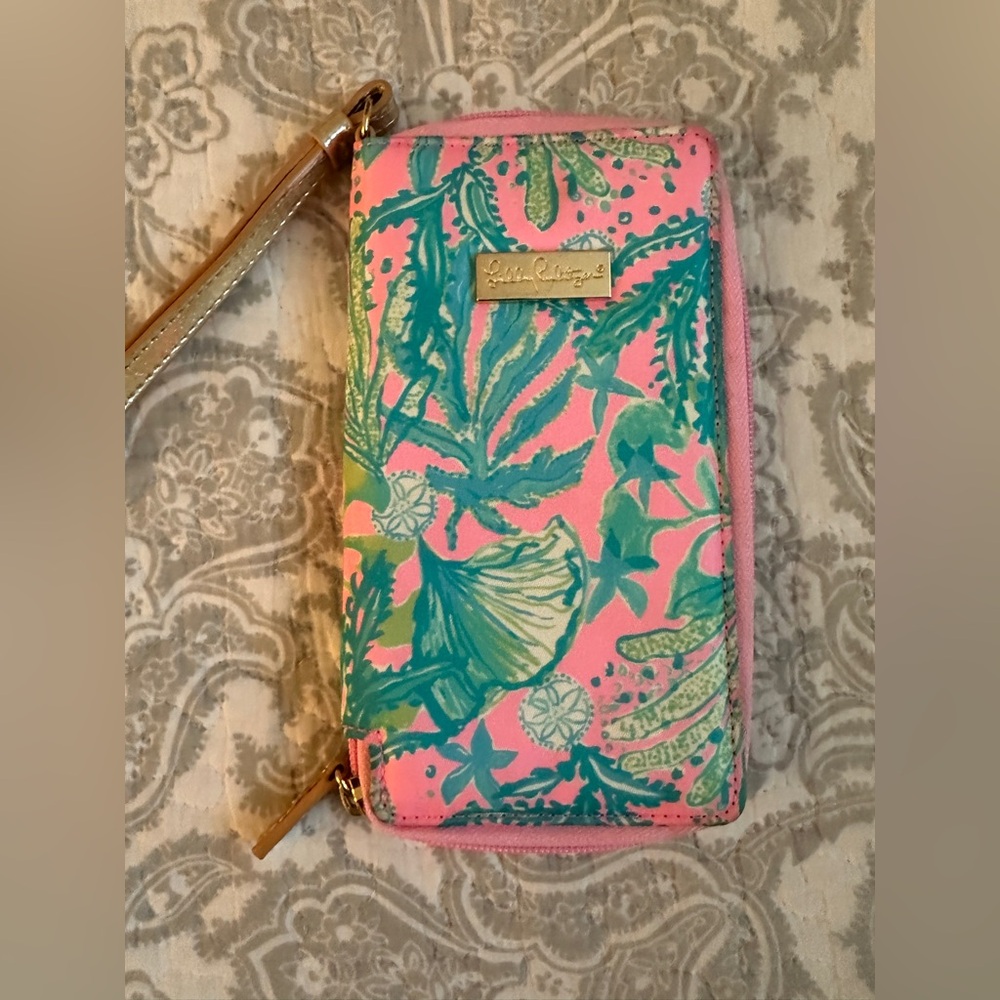 Lily Pulitzer Pink Green Wristlet Wallet
